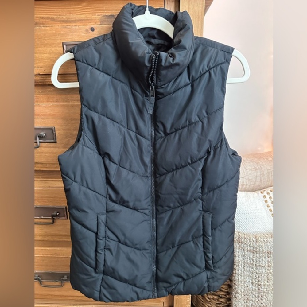 Cole Haan Black Quilted Vest